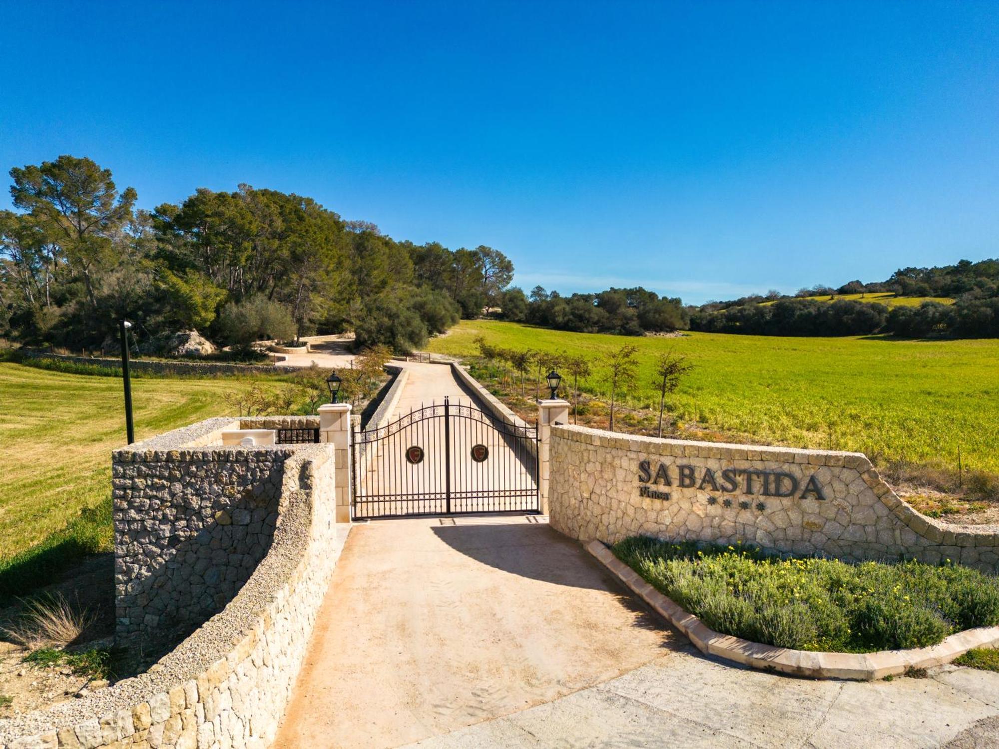 Finca Sa Bastida Luxury Retreat & Spa Adults Only Sant Joan Luaran gambar